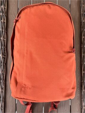 Moment M-TW backpack 17L